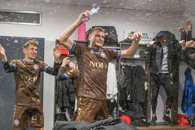 这一切不仅 这一切不仅